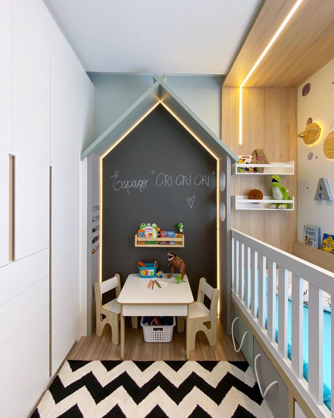 Adriana Stedille | Quarto infantil